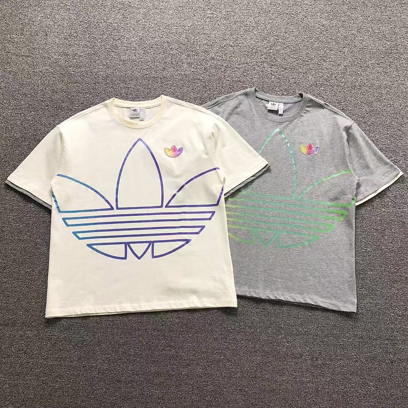 ADIDAS T-SHIRT 125154735（im 170cm 60kg i wear size L in the phot）