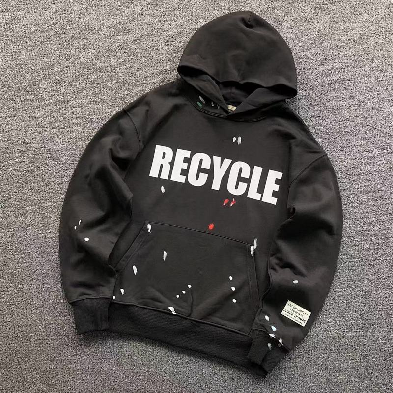 GALLERY DEPT HOODIE 1110221796（im 170cm 60kg i wear size S in the phot）