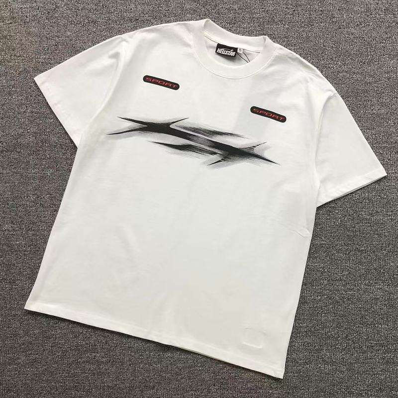 HELLSTAR T-SHIRT 3204251317（im 170cm 60kg i wear size S in the phot）