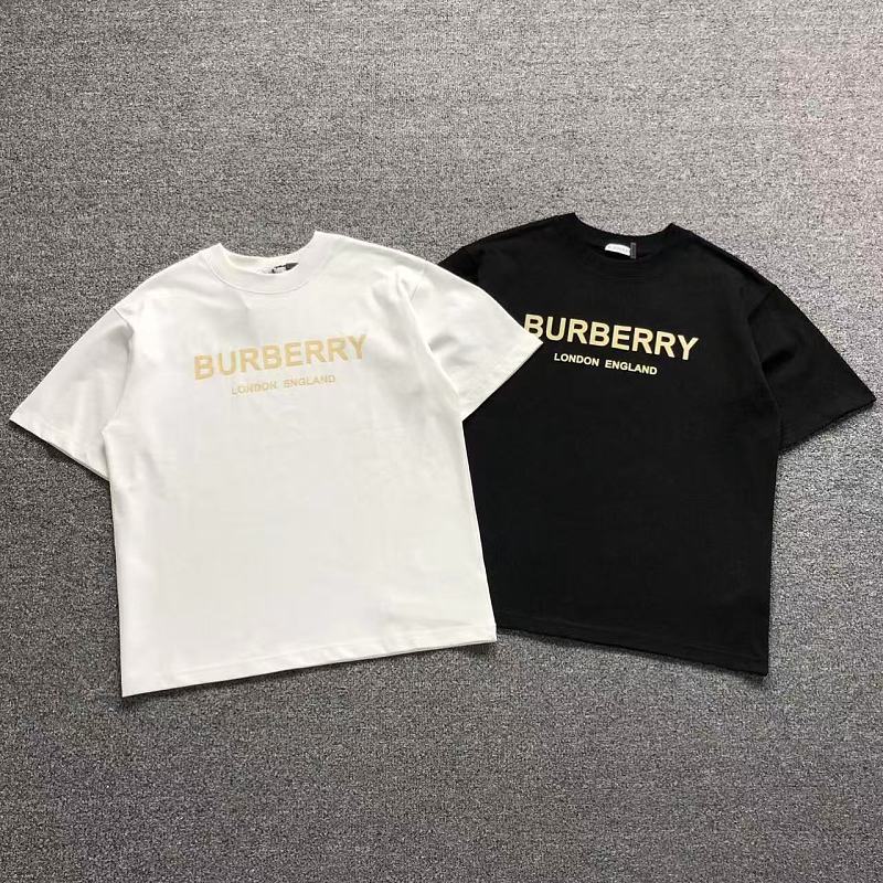 BURBERRY T-SHIRT 125131860（im 170cm 60kg i wear size S in the phot）