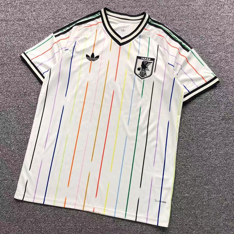 FOOTBALL T-SHIRT 125933002（im 170cm 60kg i wear size L in the phot）