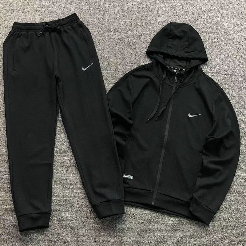 NIKE TROUSERS HOODIE 58160985（im 170cm 60kg i wear size L in the phot）