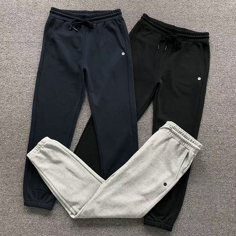 LULULEMON TROUSERS 3106260103（im 170cm 60kg i wear size L in the phot）