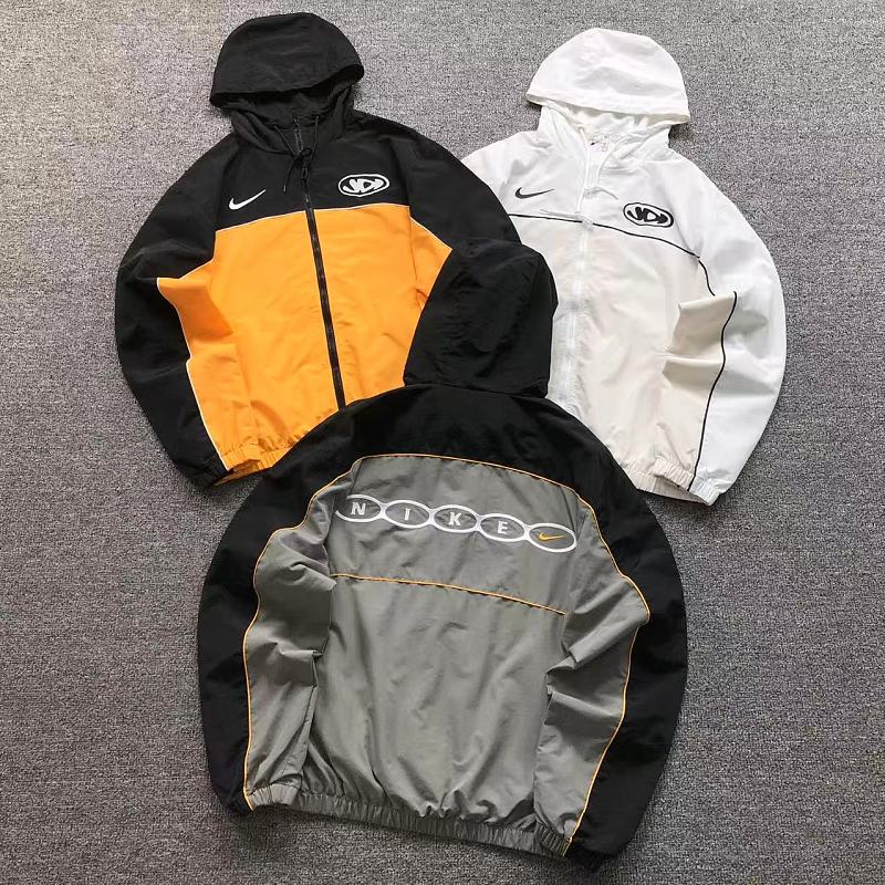 NIKE JACKET 4205261877（im 170cm 60kg i wear size M in the phot）