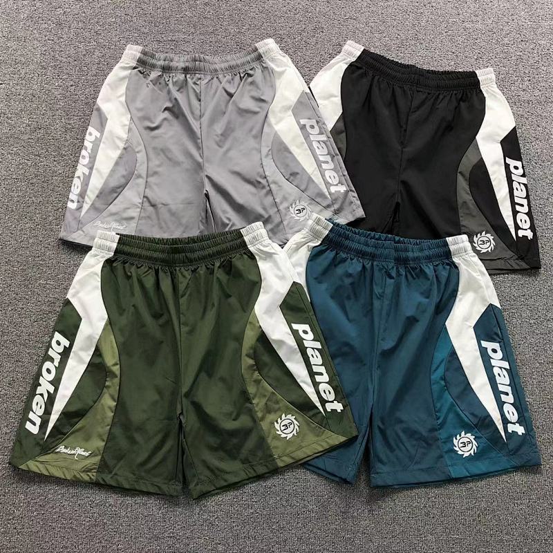 BROKEN PLANET SHORTS 3201220717（im 170cm 60kg i wear size L in the phot）
