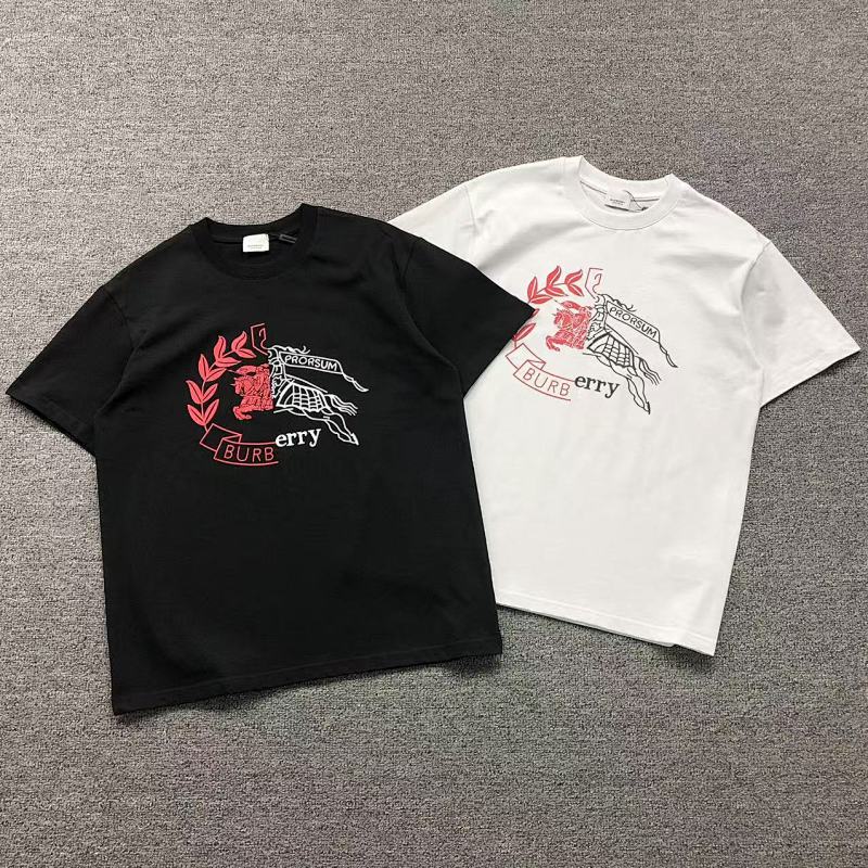 BURBERRY T-SHIRT 413251021（im 170cm 60kg i wear size M in the phot）