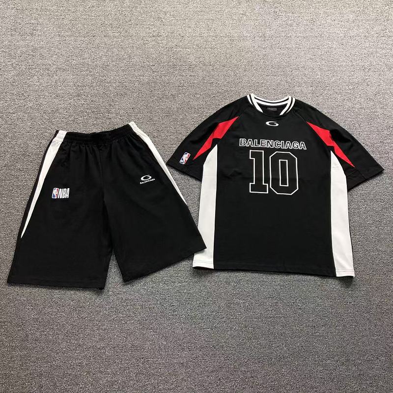 TOP SHORTS BALENCIAGA T-SHIRT SHORTS 3205031021