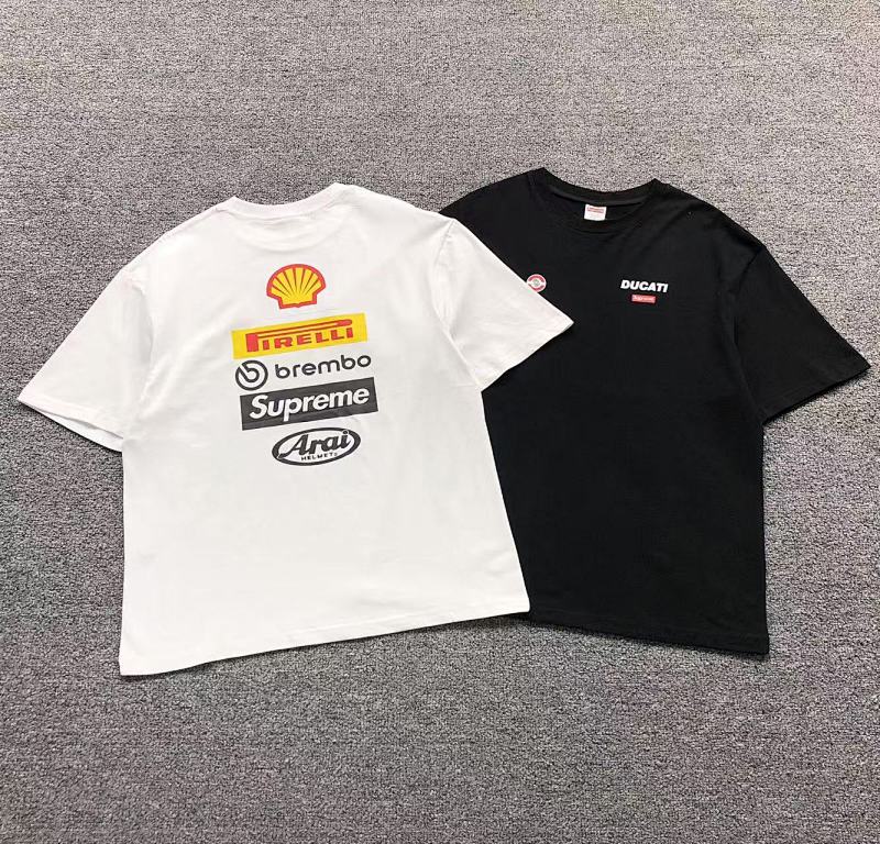 SUPREME T-SHIRT 2132409001（im 170cm 60kg i wear size M in the phot）