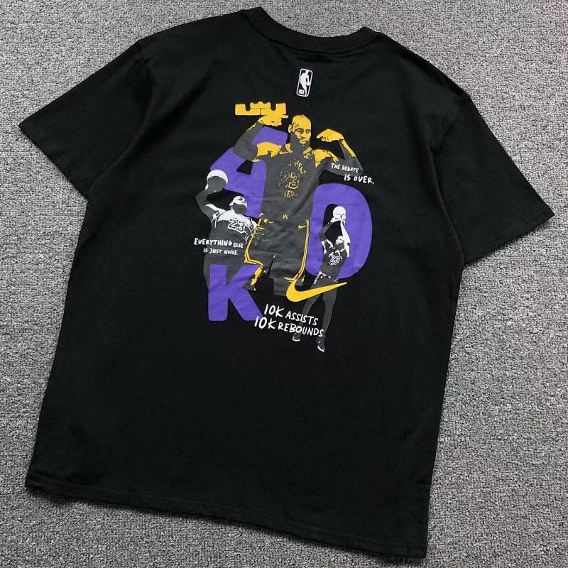 NIKE T-SHIRT 502161619（im 170cm 57kg i wear size XL in the phot）