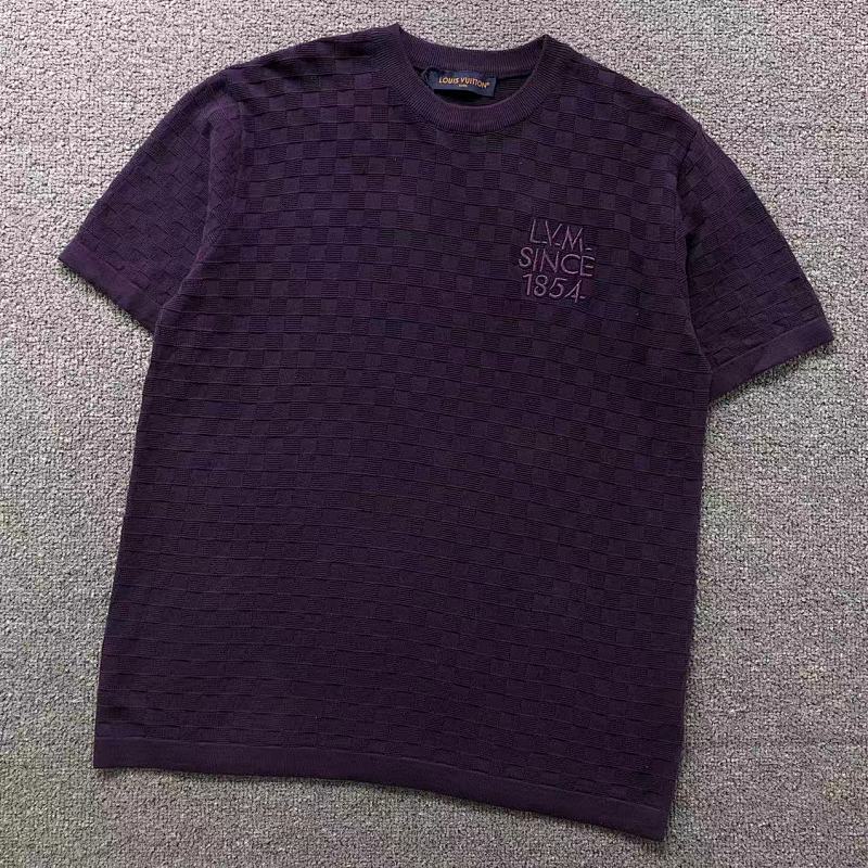 LV T-SHIRT SWEATER 2201236121 （im 170cm 60kg i wear size M in the phot）