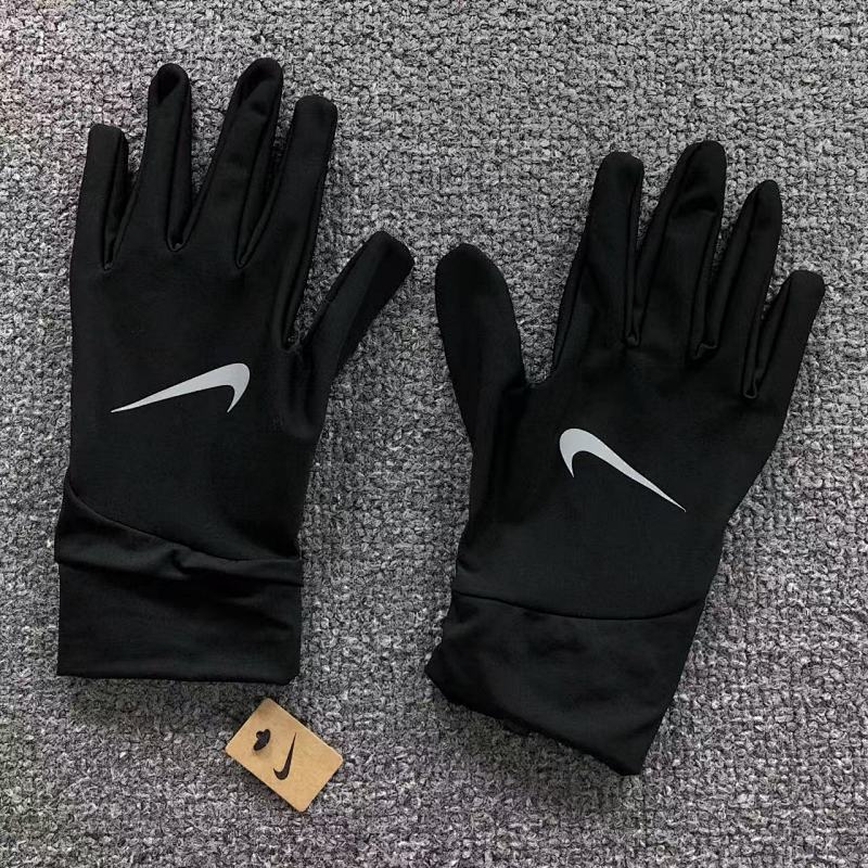 SALE 🔥🔥 NIKE GIOVE 41090520