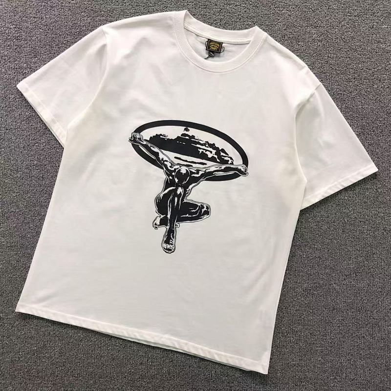 CORTEIZ T-SHIRT 1107232450（im 170cm 60kg i wear size M in the phot）
