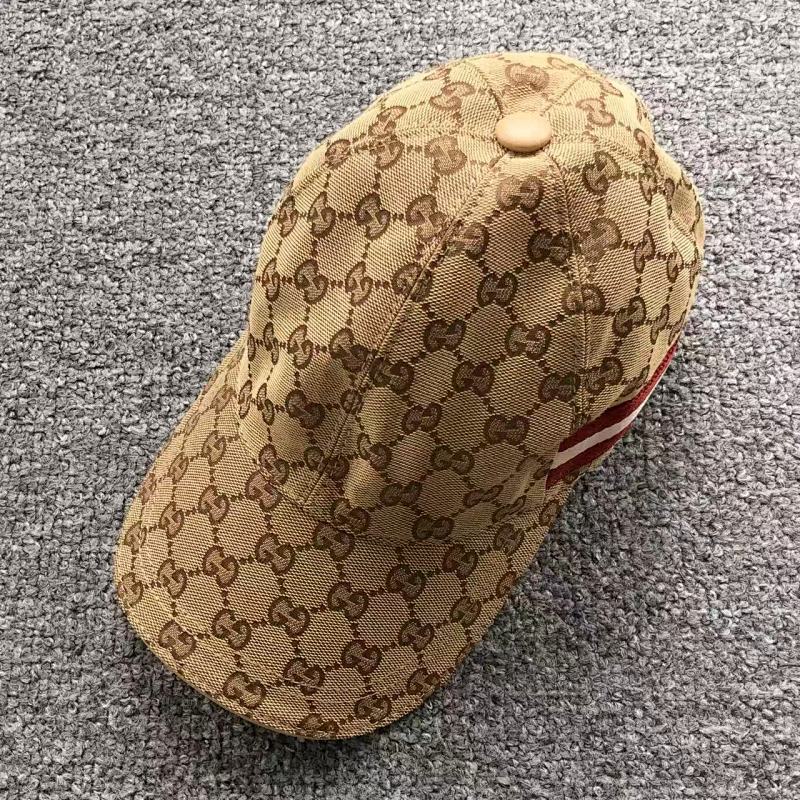 GUCCI HAT 5101143102