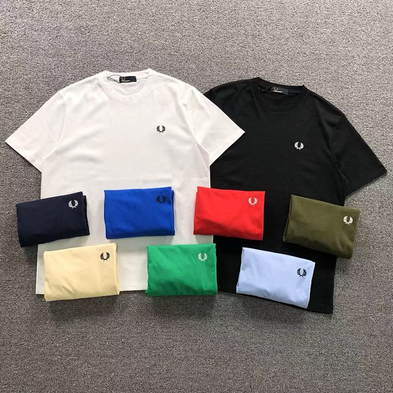 FRED PERRY T-SHIRT 218140201（im 170cm 60kg i wear size L in the phot）