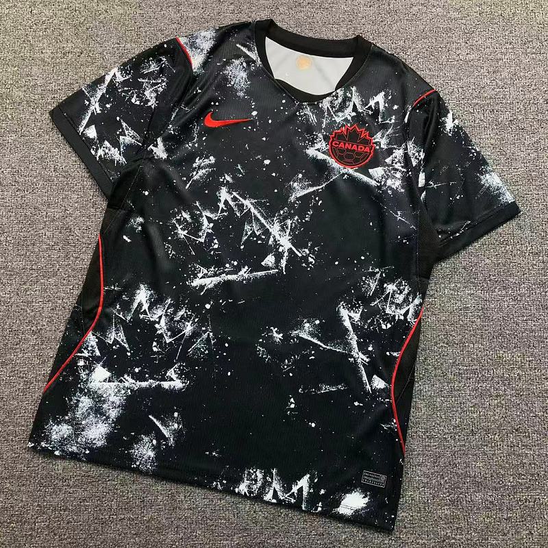 FOOTBALL T-SHIRT 1252132002（im 170cm 60kg i wear size L in the phot）