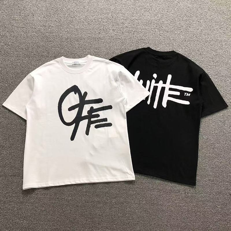 OFF-WHITE T-SHIRT 524230419（im 170cm 60kg i wear size M in the phot）