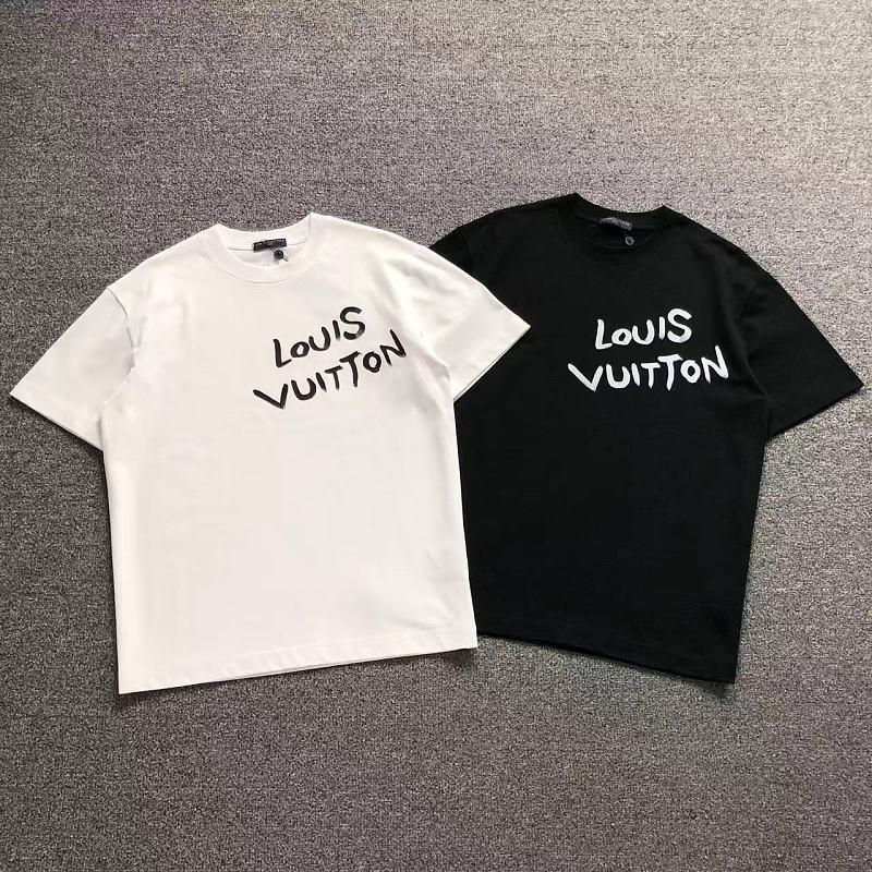 LV T-SHIRT 3205141221（im 170cm 60kg i wear size M in the phot）