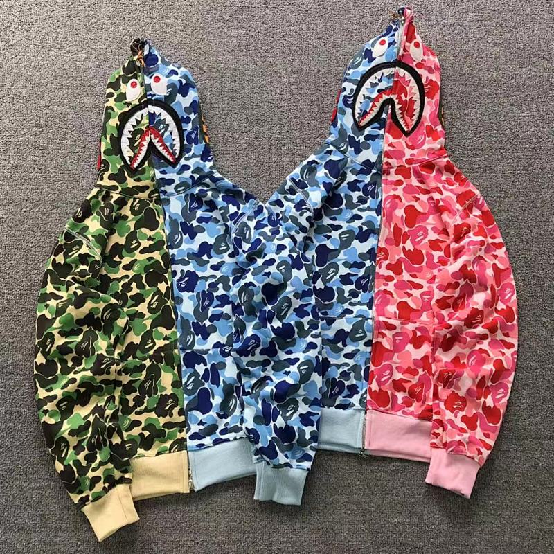 BAPE HOODIE 3203210617（im 170cm 60kg i wear size M in the phot）
