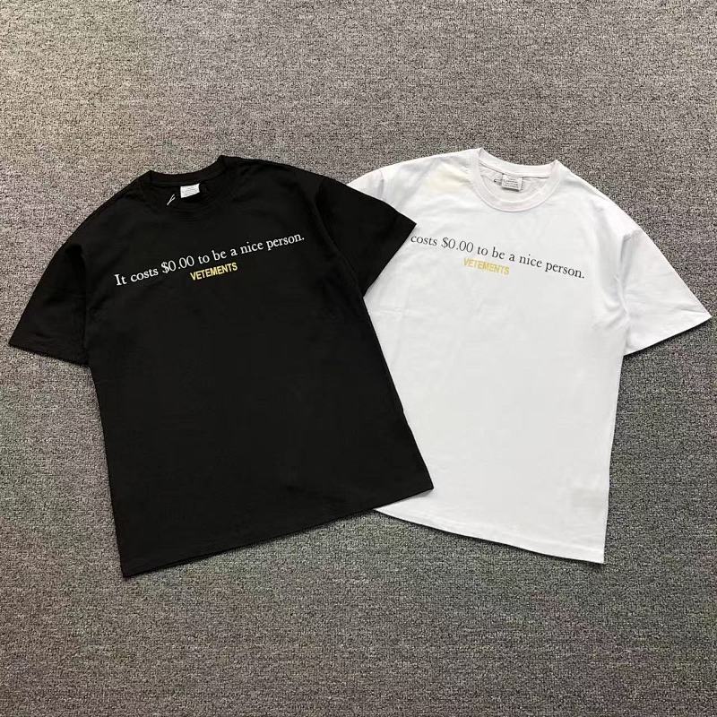 VETEMENTS T-SHIRT 482325145（im 170cm 60kg i wear size S in the phot）