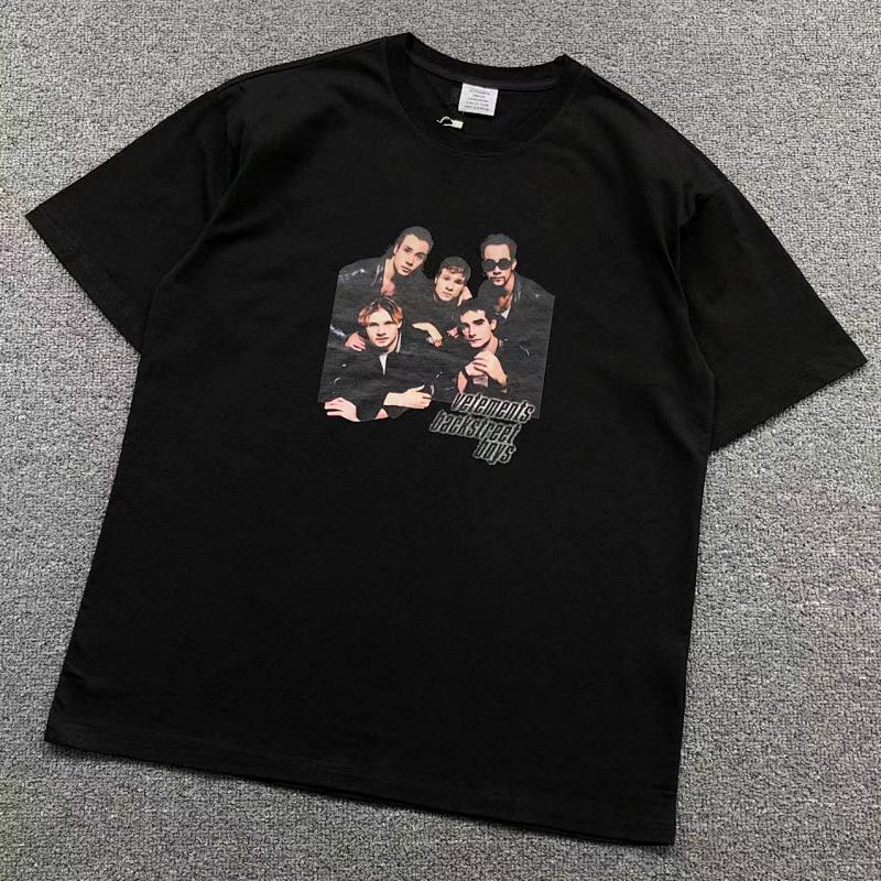 VETEMENTS T-SHIRT 4112180128（im 170cm 57kg i wear size L in the phot）