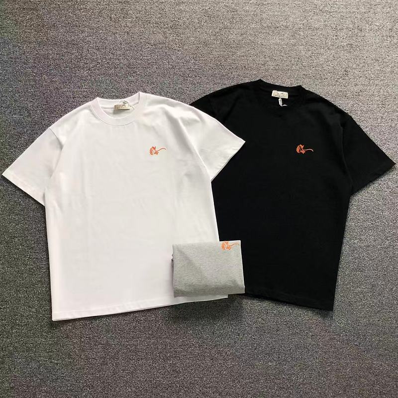 HERMES T-SHIRT 126160460（im 170cm 60kg i wear size XL in the phot）