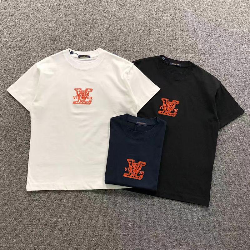 LV T-SHIRT 510102481（im 170cm 60kg i wear size S in the phot）