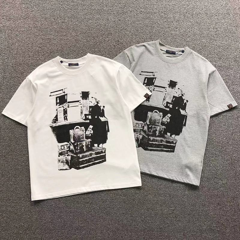 LV T-SHIRT 5241402147（im 170cm 60kg i wear size S in the phot）