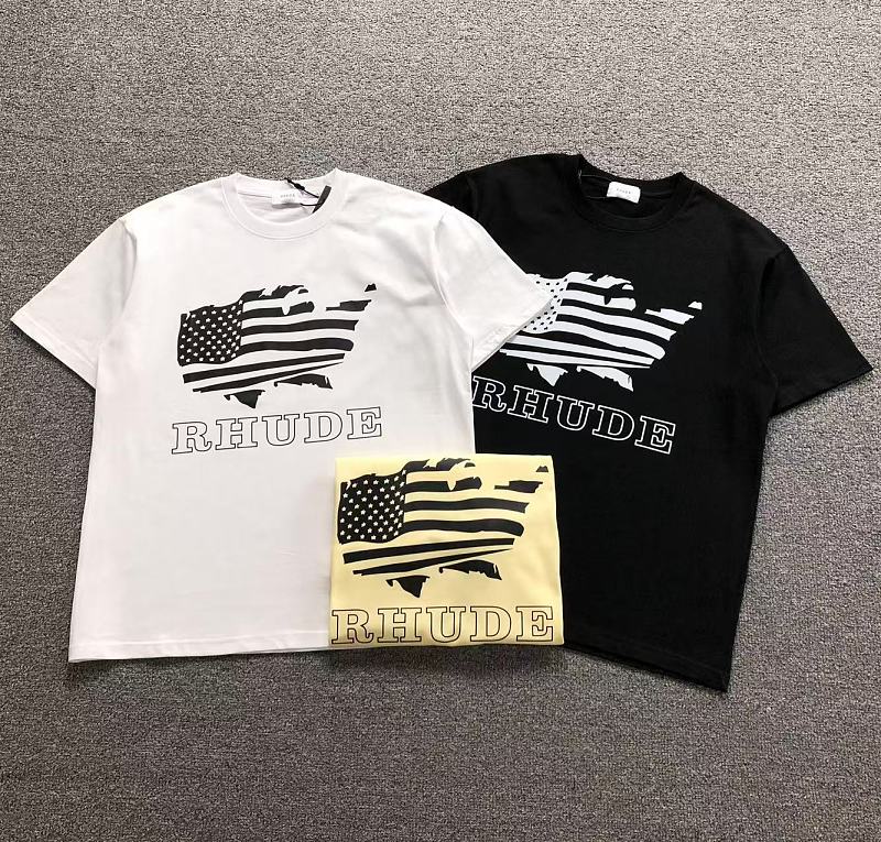RHUDE T-SHIRT 3205272117（im 170cm 60kg i wear size S in the phot）