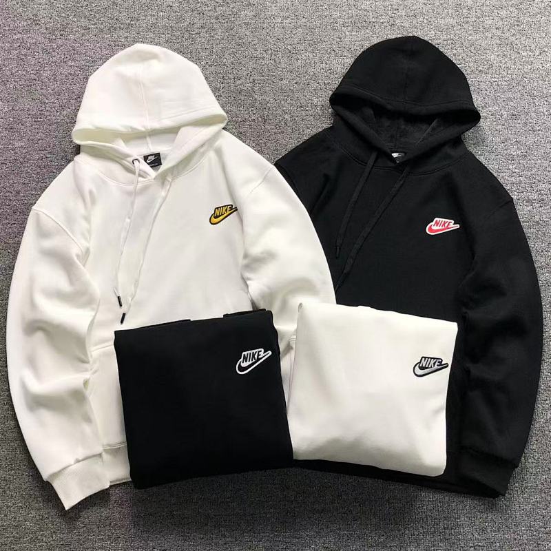 NIKE HOODIE 2111130901（im 170cm 60kg i wear size XL in the phot）