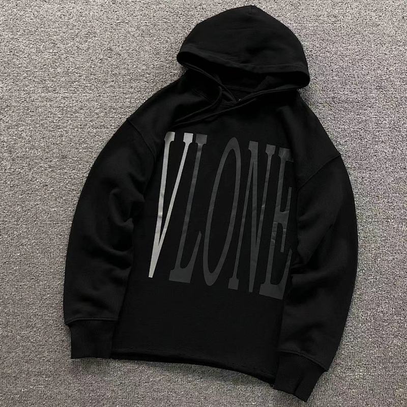 VLONE HOODIE 510113691（im 170cm 60kg i wear size S in the phot）