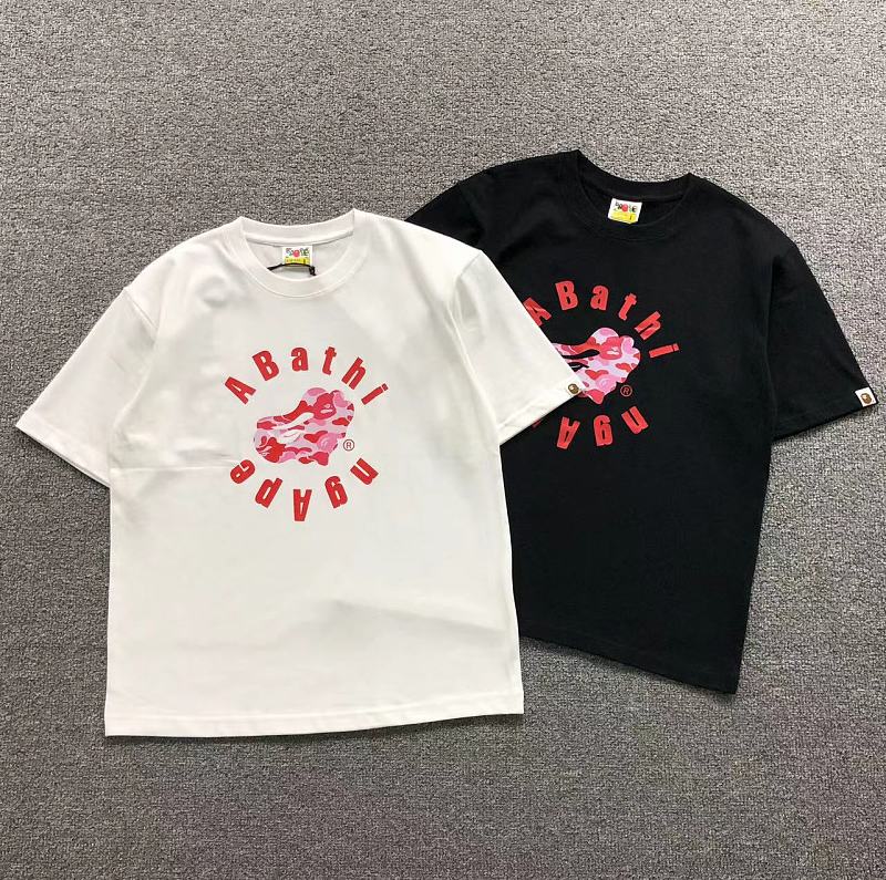 BAPE T-SHIRT 3205040817（im 170cm 60kg i wear size S in the phot）