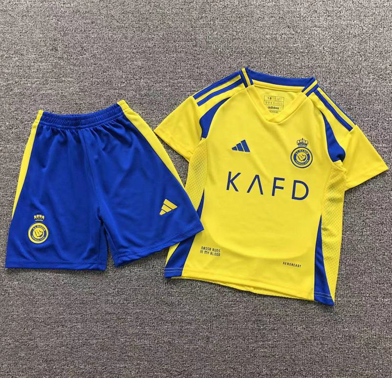 FOOTBALL T-SHIRT SHORTS CHILD 1121104002