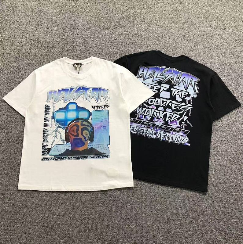 HELLSTAR T-SHIRT 56280989（im 170cm 60kg i wear size M in the phot）