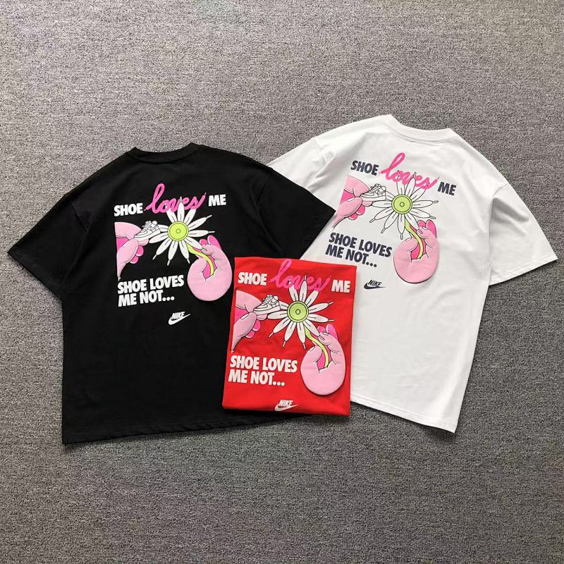 NIKE T-SHIRT 3103170219（im 170cm 60kg i wear size M in the phot）