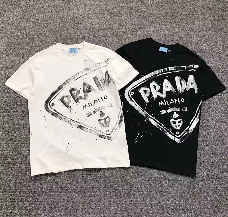 PRADA T-SHIRT 110220432
