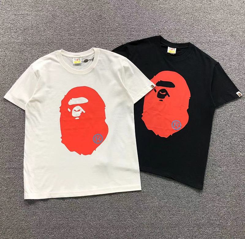 BAPE T-SHIRT 4107301598（im 170cm 60kg i wear size S in the phot）