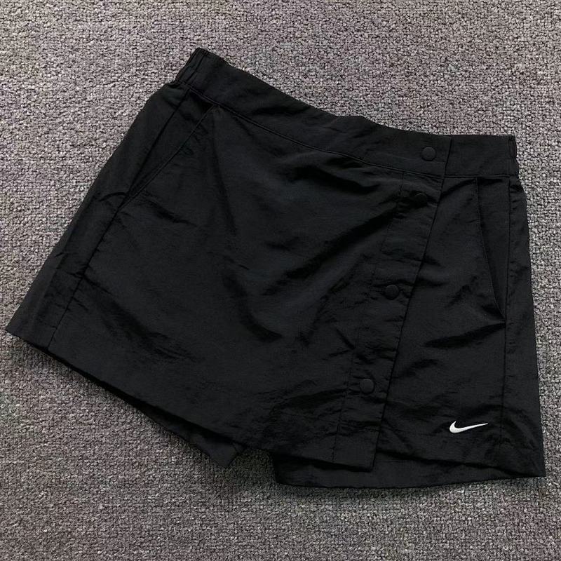 NIKE FEMAIE STYIE SHORTS 3107302619