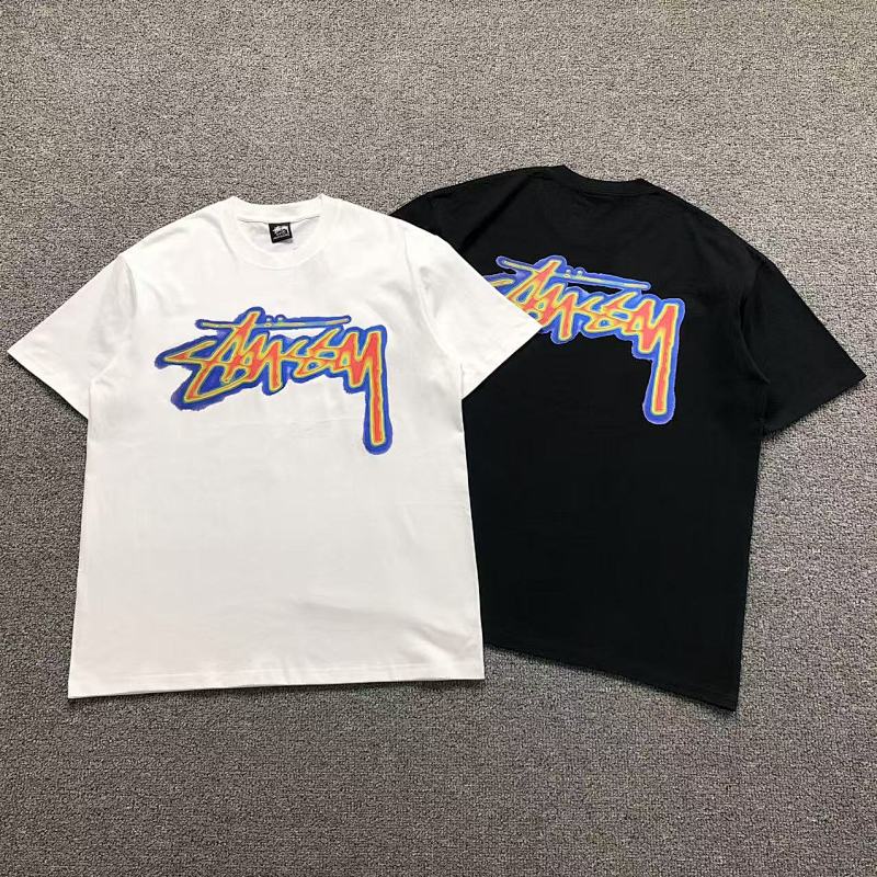 STUSSY T-SHIRT 571218123（im 170cm 60kg i wear size L in the phot）