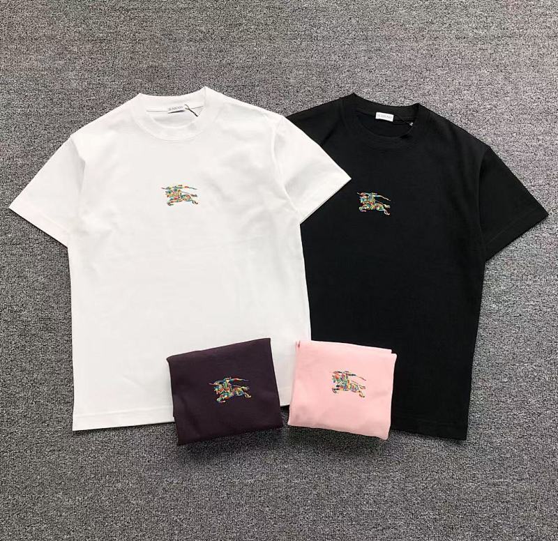 BURBERRY T-SHIRT 56241981（im 170cm 60kg i wear size S in the phot）