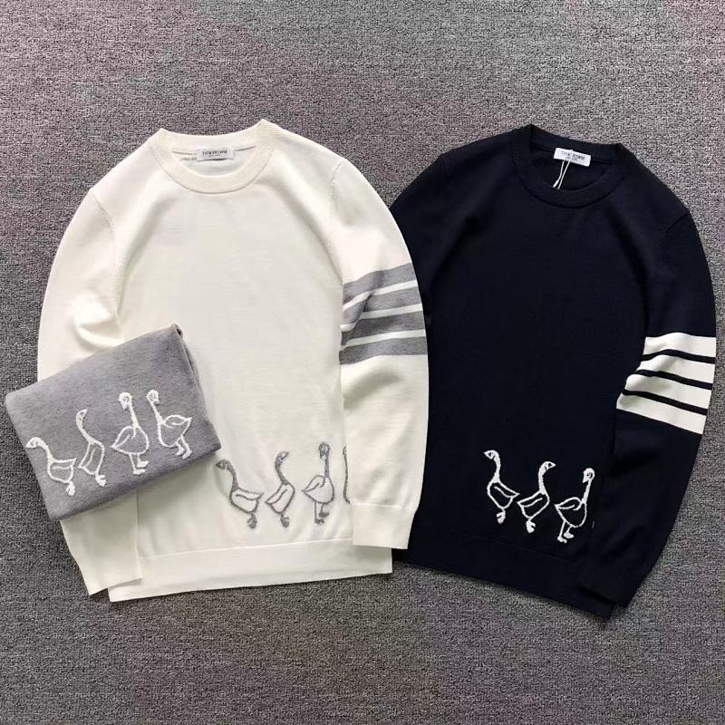 THOM BROWNE SWEATER 3109124820（im 170cm 60kg i wear size M in the phot）