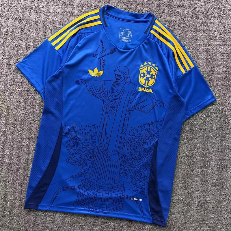 FOOTBALL T-SHIRT 31032206002（im 170cm 60kg i wear size M in the phot）