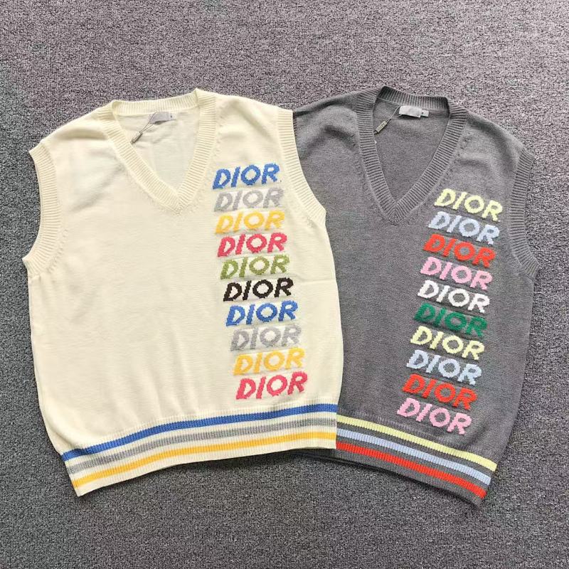 DIOR VEST 41101113146（im 170cm 60kg i wear size M in the phot）
