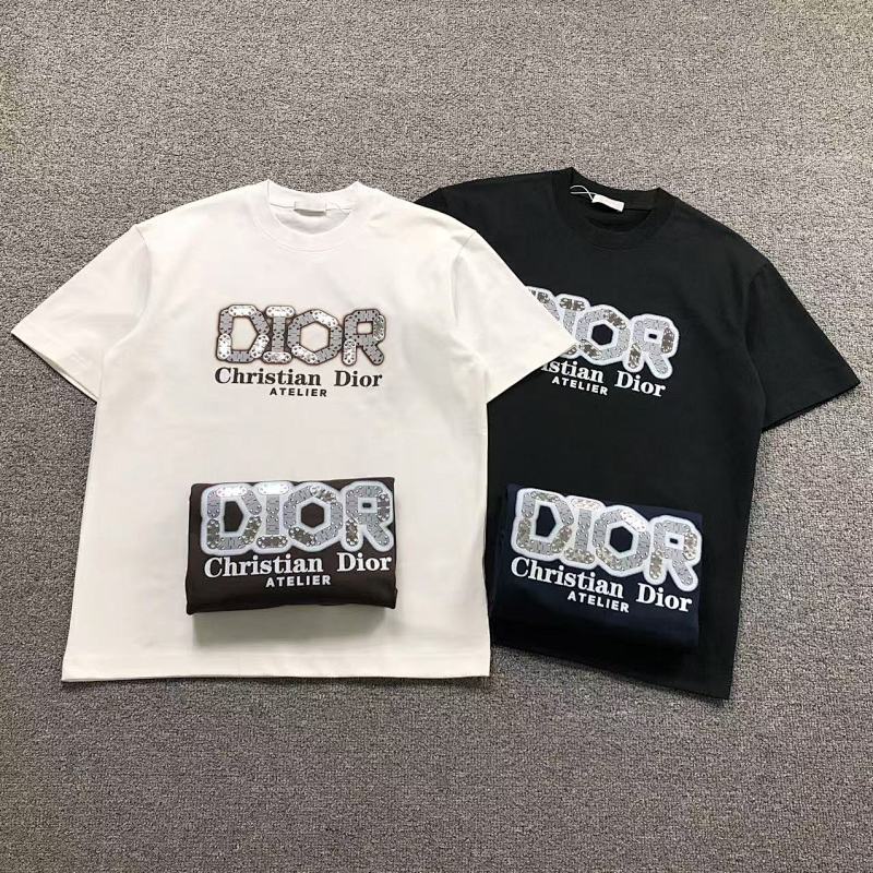 DIOR T-SHIRT 521730147（im 170cm 60kg i wear size M in the phot）