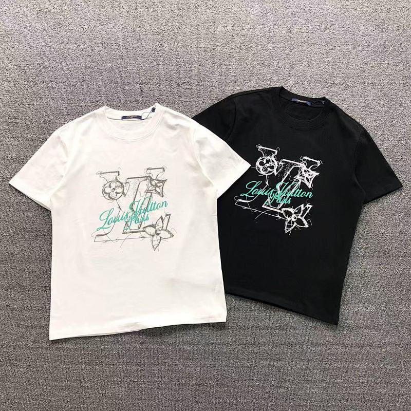 LV T-SHIRT 1106132960（im 170cm 60kg i wear size S in the phot）