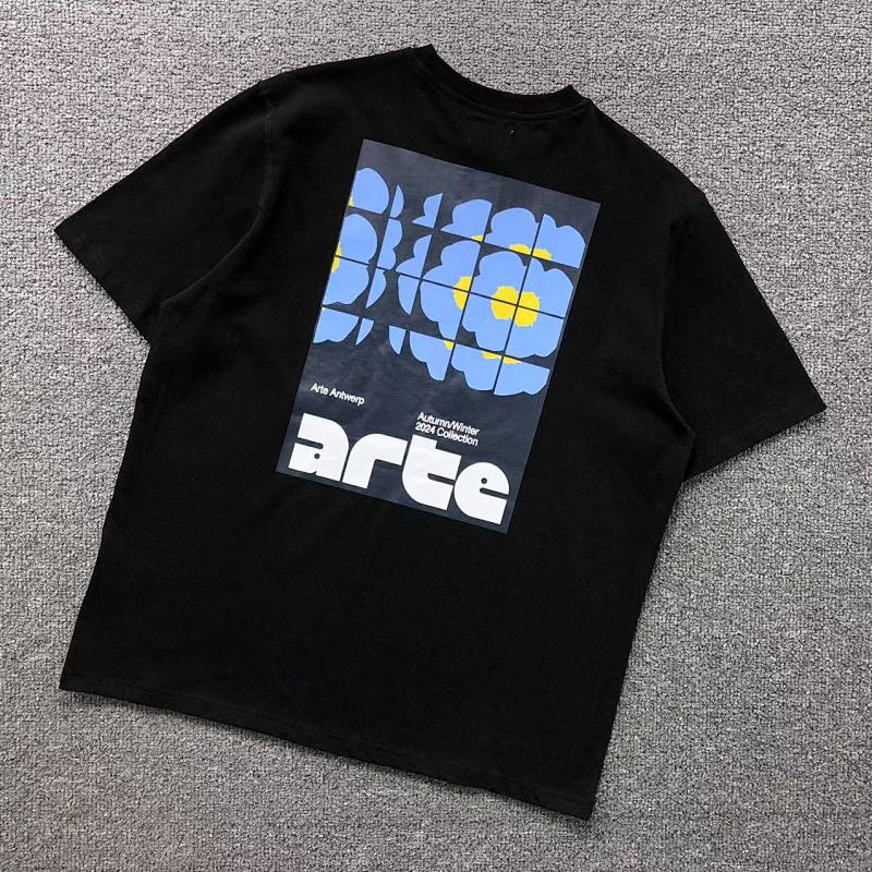 ARTE T-SHIRT 1104301556（im 170cm 60kg i wear size M in the phot）