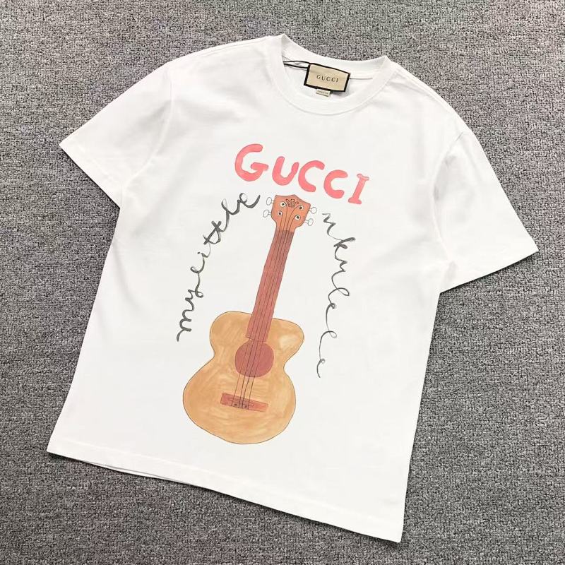 GUCCI T-SHIRT 5050841101（im 170cm 60kg i wear size S in the phot）