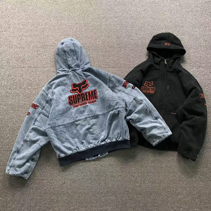 SUPREME JACKET 2201240435（im 170cm 60kg i wear size M in the phot）