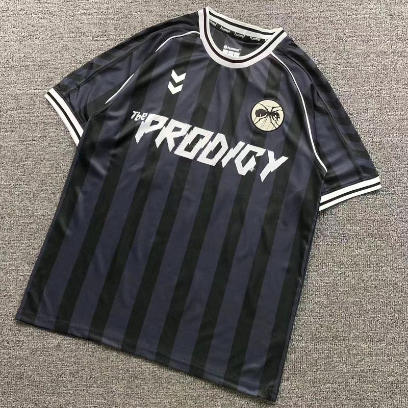 FOOTBALL T-SHIRT 1252648002（im 170cm 60kg i wear size L in the phot）