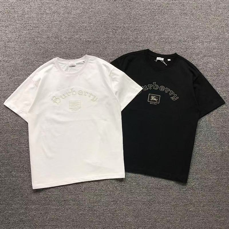 BURBERRY T-SHIRT 1112291130（im 170cm 60kg i wear size M in the phot）