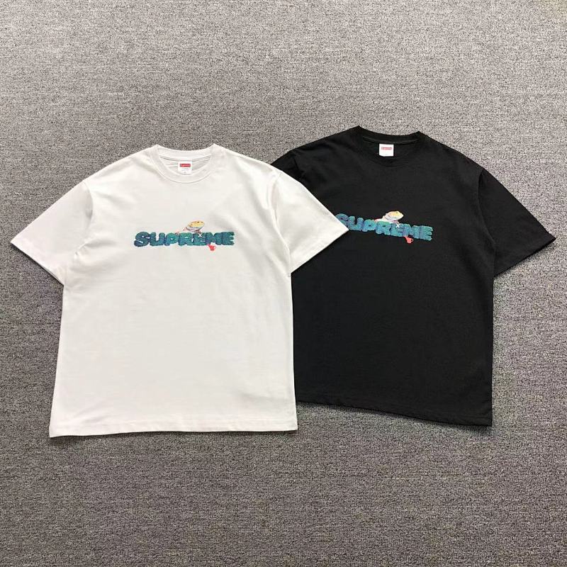 SUPREME T-SHIRT 212071721（im 170cm 57kg i wear size M in the phot）